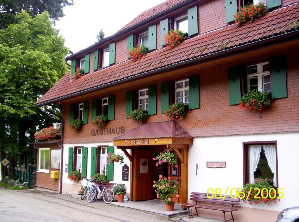 מלון Vorderheubronn Berggasthof Haldenhof מראה חיצוני תמונה